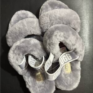 Uggs slippers size 8